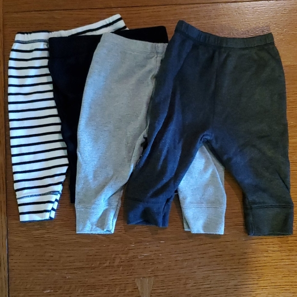 0-3 month clothing bundle - Picture 5 of 9